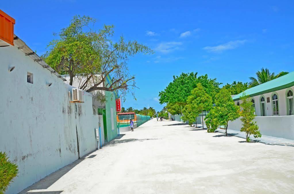 Hotel Venturo Maldives Maafushi Esterno foto